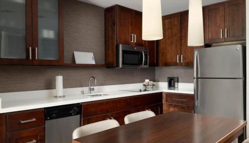 One-Bedroom Suite with Two Queen Beds