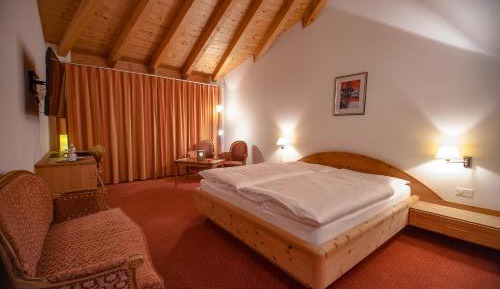 Junior Suite with Balcony