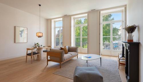 Apartment with Balcony - 1ºD