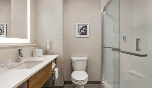 King Studio Suite