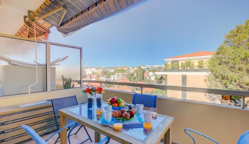 Apartment with Balcony