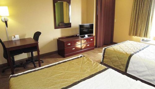 Studio with 2 Double Beds - Non-Smoking