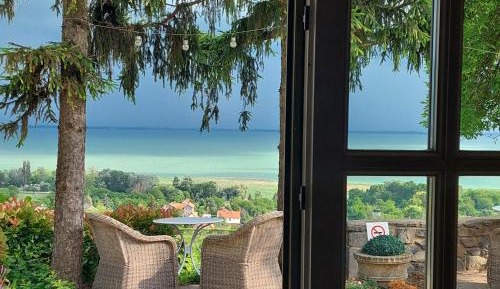 Double Room with Lake View
