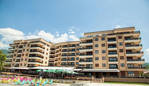 Deluxe Double or Twin Room with Lake View