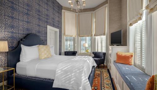 Queen Room - Johnny Mercer Room