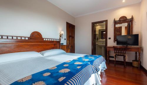 Twin Room with Garden View