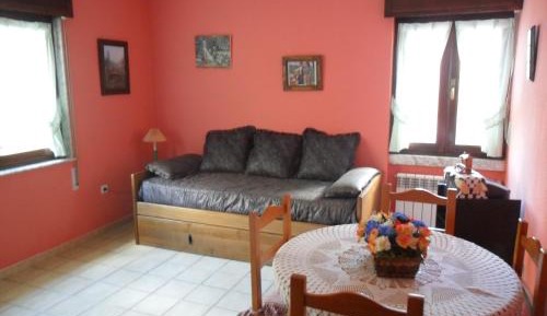 Apartment with Mountain View - Fariñentu