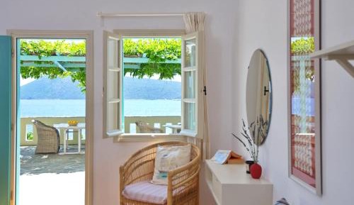 Studio with Sea View - Split Level