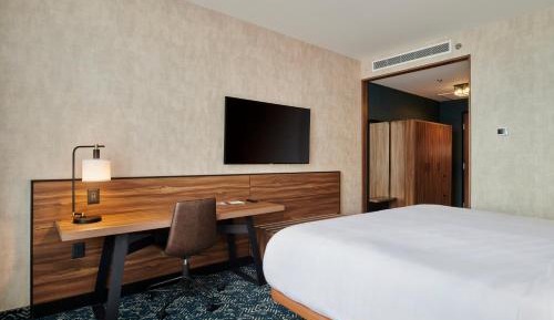 Traditional Guest room with 2 Queen Bed