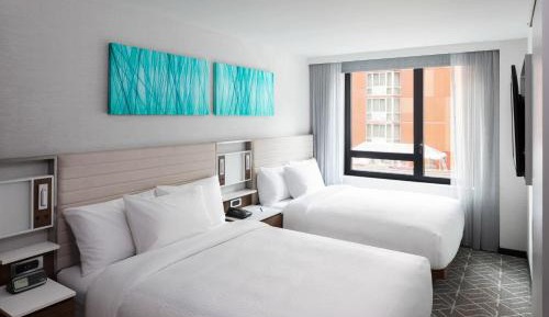Queen Room with Two Queen Beds - Non-Smoking