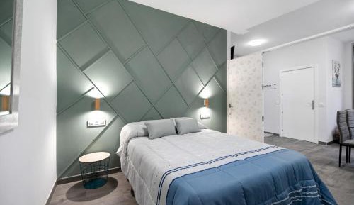 Superior One-Bedroom Apartment