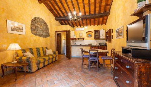 Superior One-Bedroom Apartment with Balcony