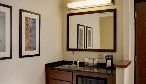 Double Room with Two Double Beds and Sofa bed - High Floor