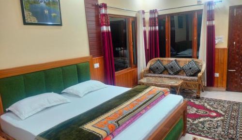 Double Room with Mountain View