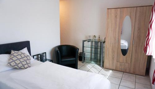 Single Room