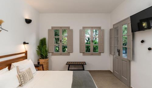 Cocoon Room Garden or Pool View