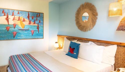 Deluxe Suite with Spa Bath