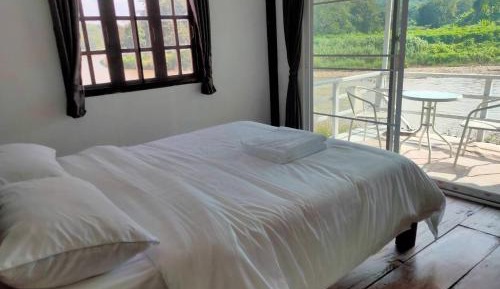 King Room with Mountain View