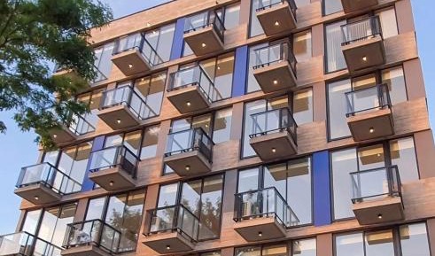 Studio with Balcony