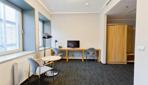 Single Room with Private Bathroom