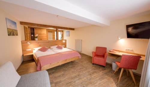 Large Double Room