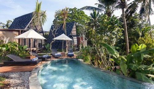 Angel Cabin with Pool Access