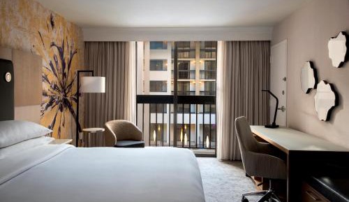 King Room with Atrium View and Balcony