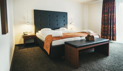 King Room with Garden View