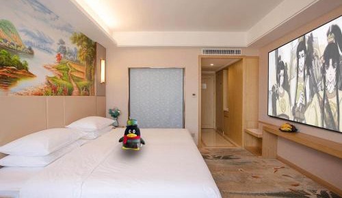 Double Room with Movie