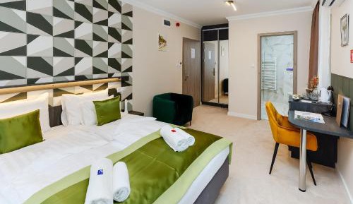 Deluxe Double Room with Balcony