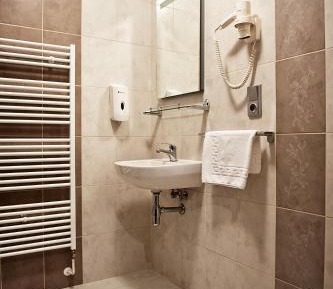 Standard Twin/Double Room