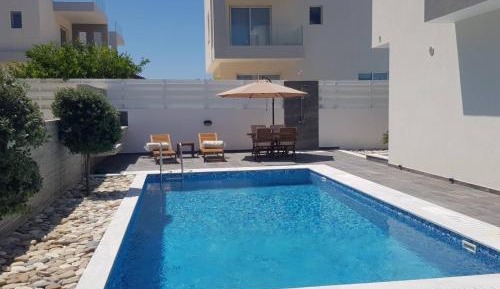 Villa with Private Pool