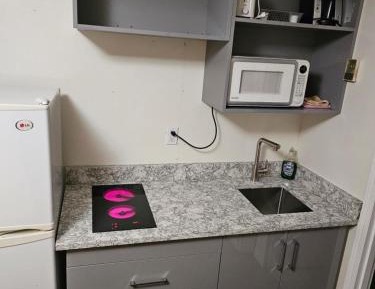 Queen Room with Kitchenette