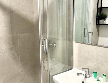 Classic Quadruple Room