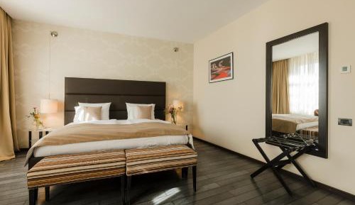 Elite Single Room