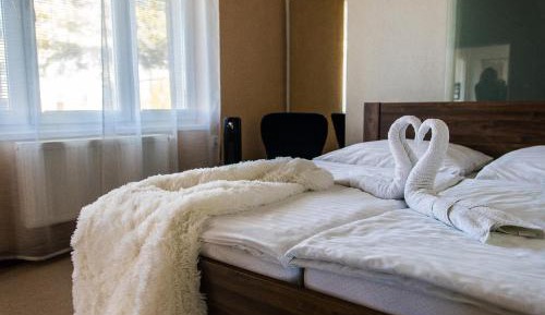 Double Room with Private External Bathroom