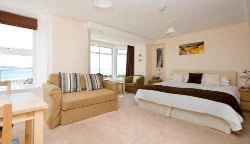 Deluxe Double or Twin Room with Sea View