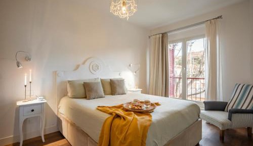 Superior One-Bedroom Apartment