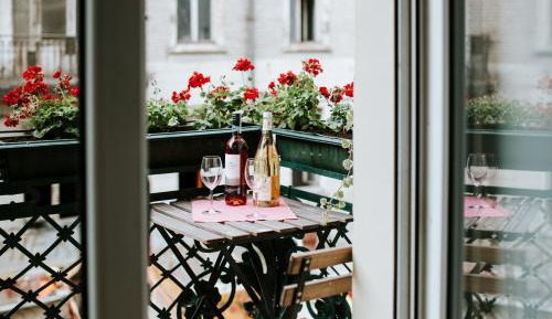 Apartment with Balcony