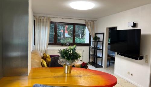 Apartment with Garden View