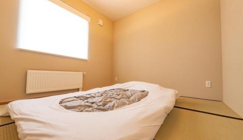 Twin Room with Tatami Area - Non-Smoking