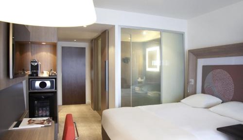 Executive Room with Queen Bed and Double Sofa Bed