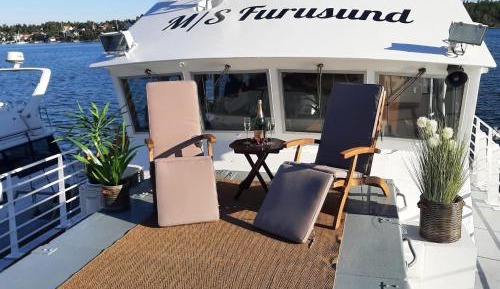 Four-Cabin Boat