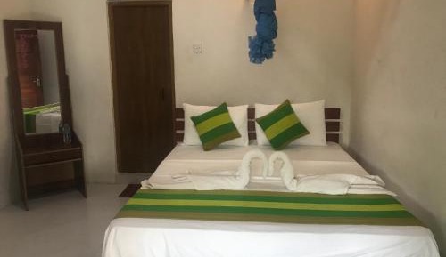 Classic Double Room with Balcony