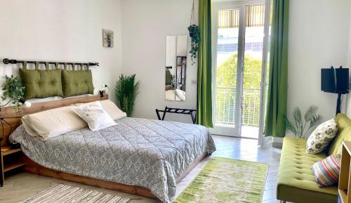 Double Room with Private External Bathroom