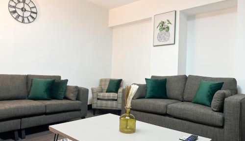 Superior Apartment