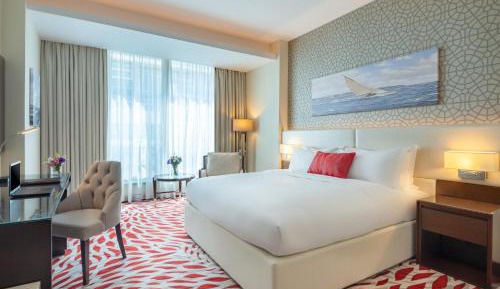 Guest Room - King Bed
