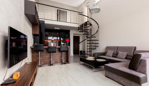 Apartment - Split Level