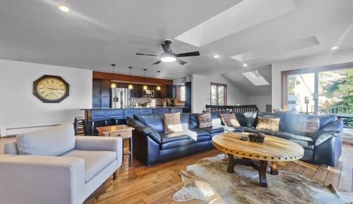 Four-Bedroom Holiday Home