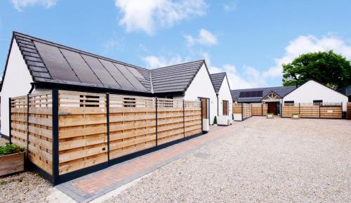 Eight-Bedroom House